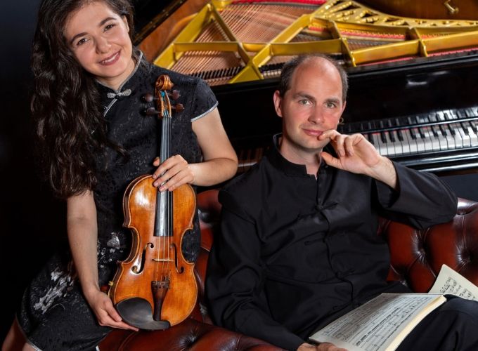 Concert Bij Kaarslicht In De Kerk Viool En Piano VVV Vlieland