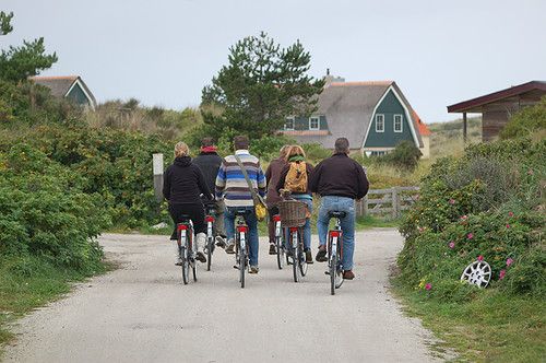 Marjet van Veelen, Fietsen door Duinkersoord Fietsen door Duinkersoord, Wegwijs tussen de vakantiewoningen op Vlieland