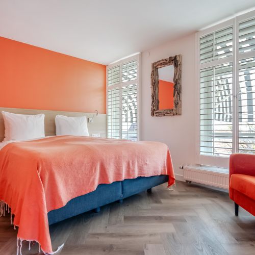 2026-05/badhotel-bruin-2026-45-