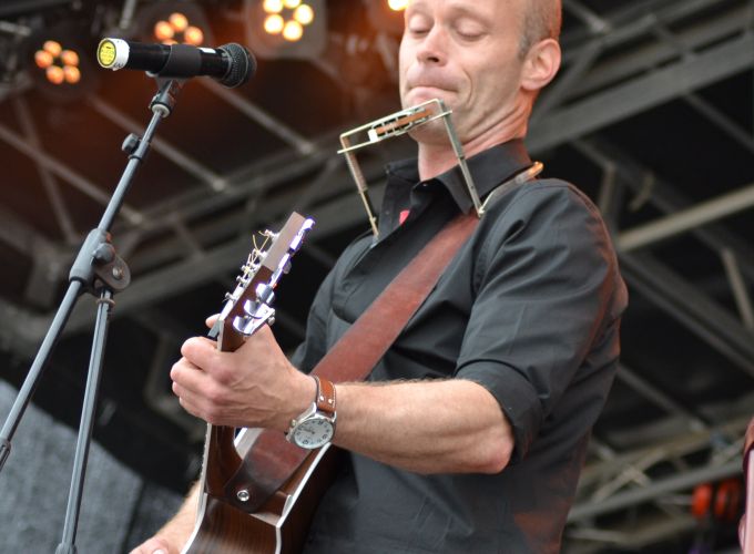 Optreden Sjoerd - Sjoerd speelt in Tante Pé!