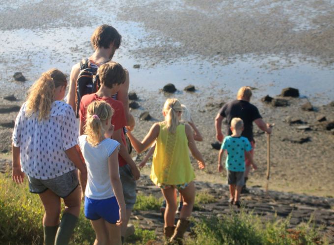 Oesterwandelingen - Een avontuur om nooit te vergeten, meer info of boekingen bel; 06 41205807.