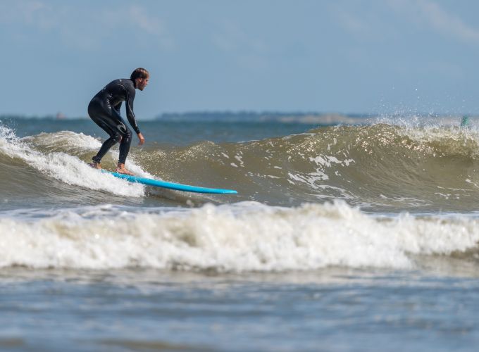 Surf & Fit Weekend - Altijd al willen weten wat het lichaam doet tijdens surfen? Reserveer online.