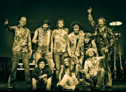 Woodstock The Story - The 50th Anniversary Tour in de Grote Zaal op Kampeerterrein Stortemelk.