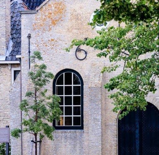 Cultuurhistorische Dorpswandeling ‘Jan Houter’ - De cultuurhistorische dorpswandeling voert langs de prachtige huizen, monumenten en bijzondere plekken in het dorp Oost-Vlieland.