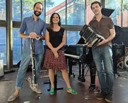 Concert bij kaarslicht in de kerk: Satin Tango Trio - In de Nicolaaskerk