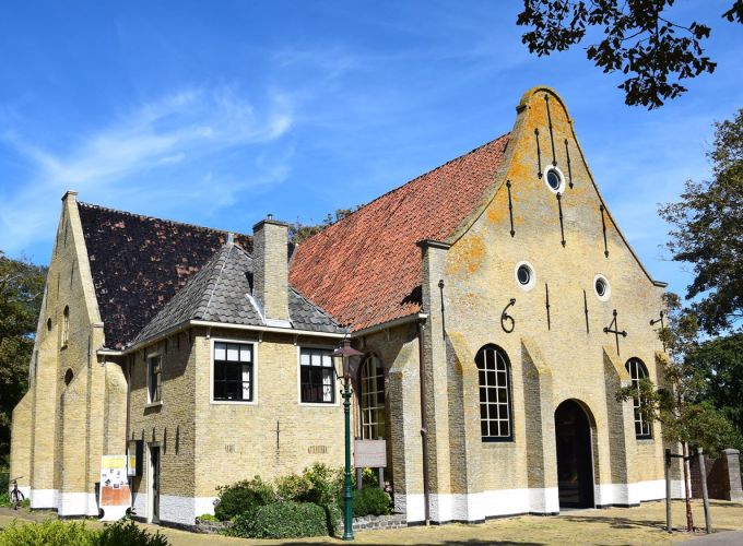 Vrijheidslezing en Cruquius-penning Vlieland - in de Nicolaaskerk