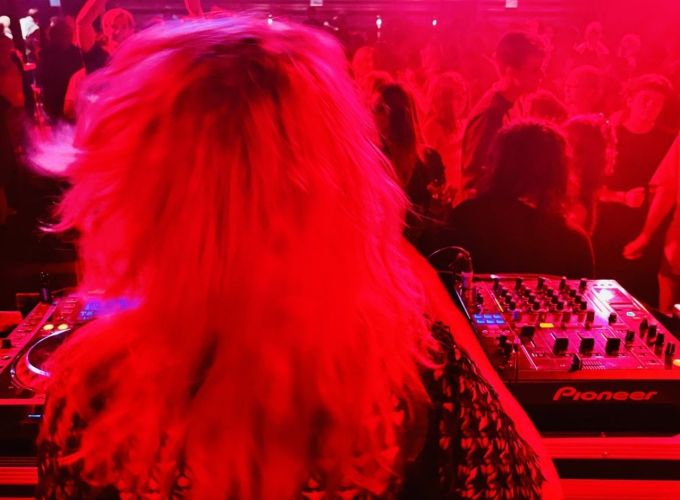 DJ E-Star Muziek voor 40+ maar vanaf 18 jaar! - Kampeerterrein Stortemelk - Grote Zaal