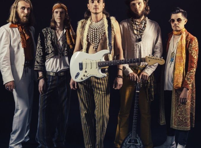 Komodo - Opmaat naar ITGWO Exotic indie-rock & roll - Kampeerterrein Stortemelk - Grote Zaal