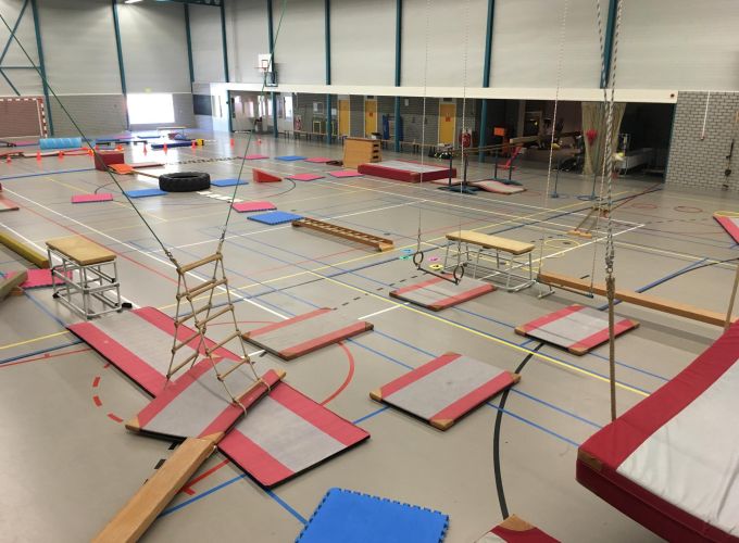 Kerstspelletjes - in Sportcentrum Flidunen
