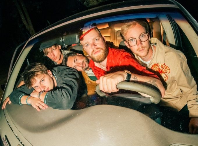 Hiigo - Moderne Nederpop met een vleugje indie